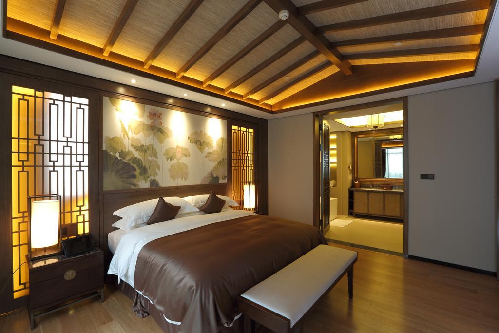 S&N Zhejiang Linhai International Hotel Habitación foto