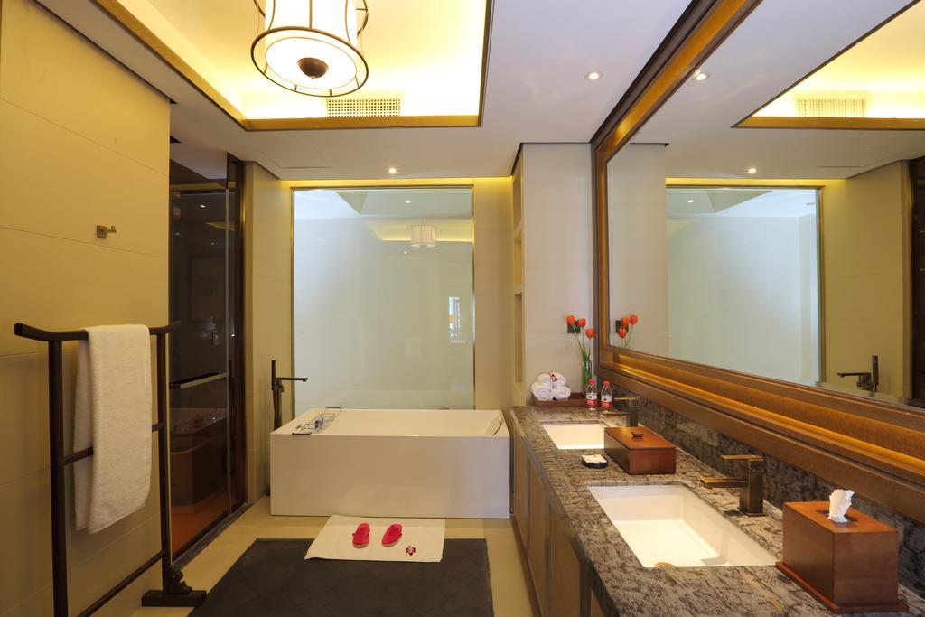 S&N Zhejiang Linhai International Hotel Habitación foto