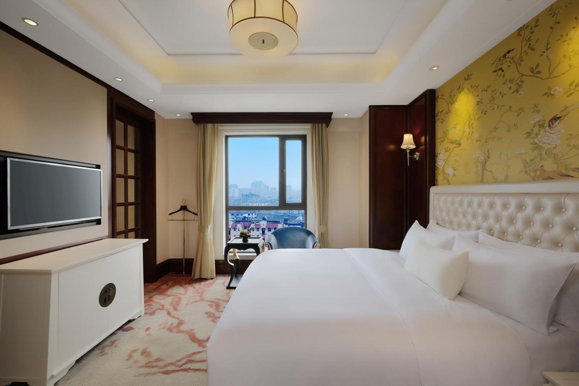 S&N Zhejiang Linhai International Hotel Exterior foto